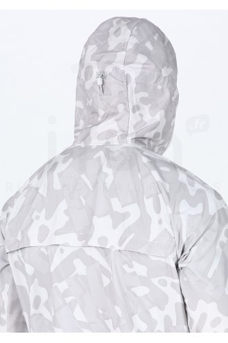 Nike Essential M 