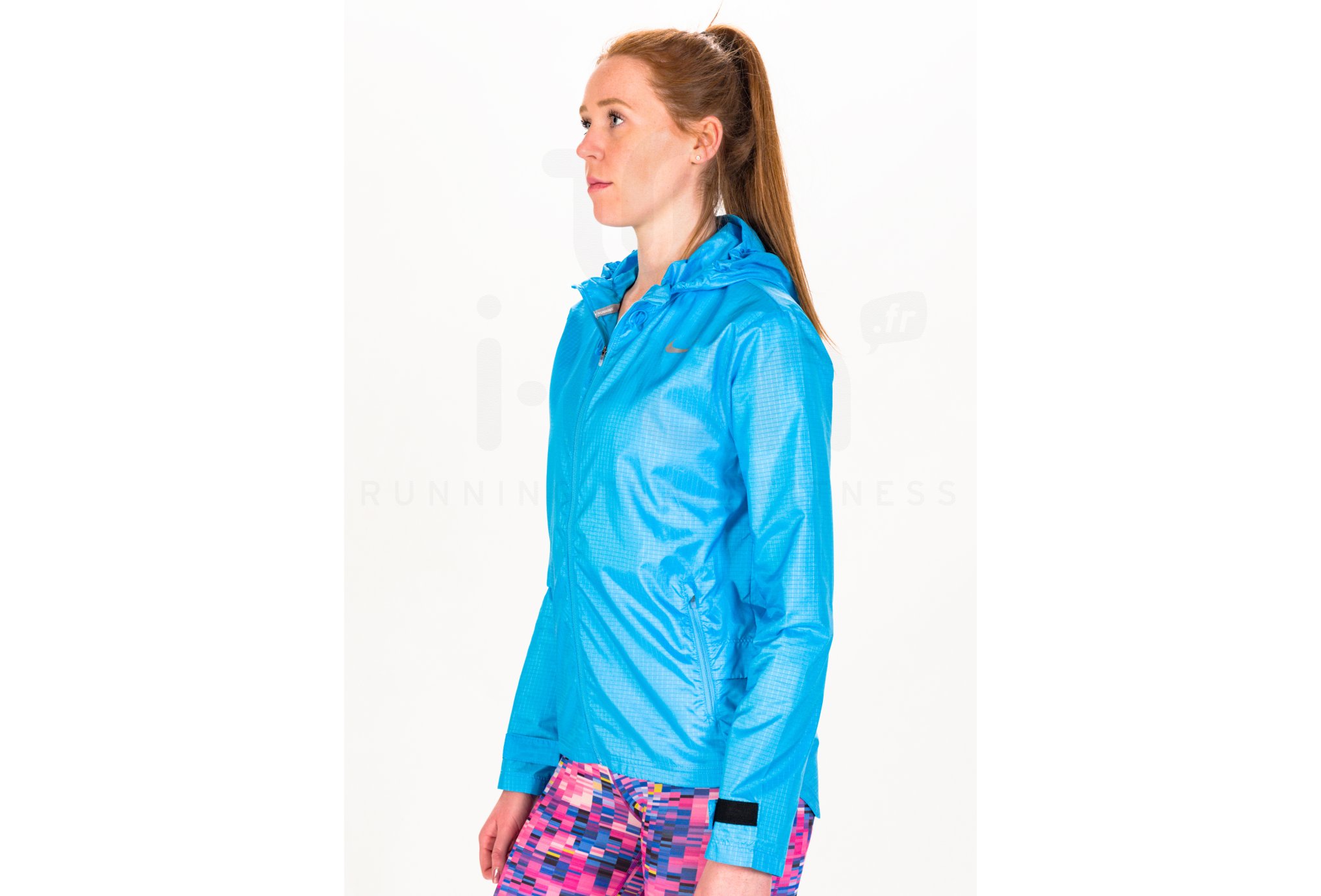 Nike Essential W