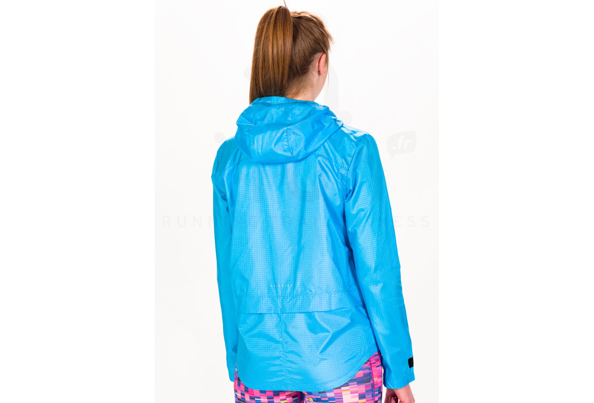 Nike Essential W