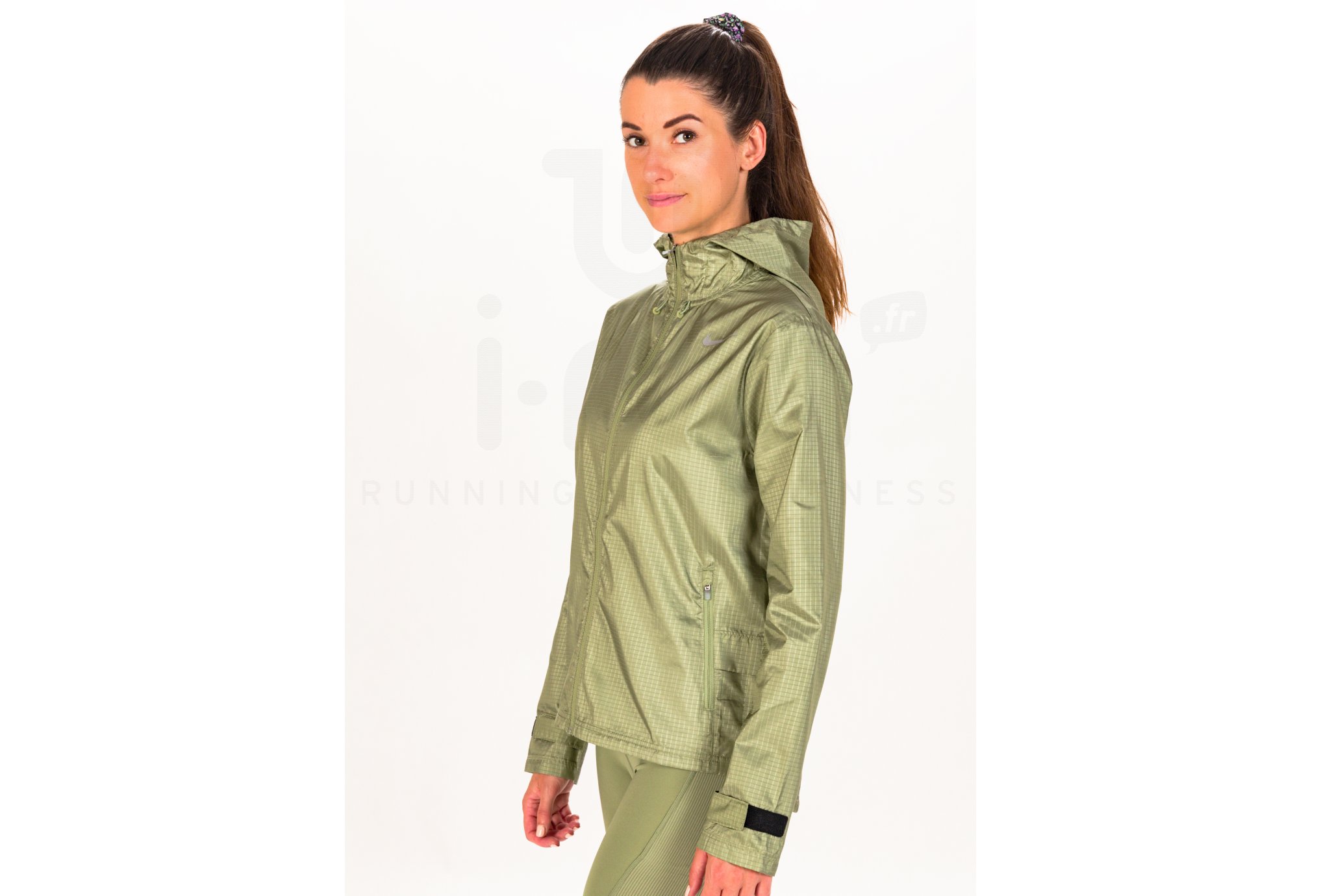 Nike Essential Damen