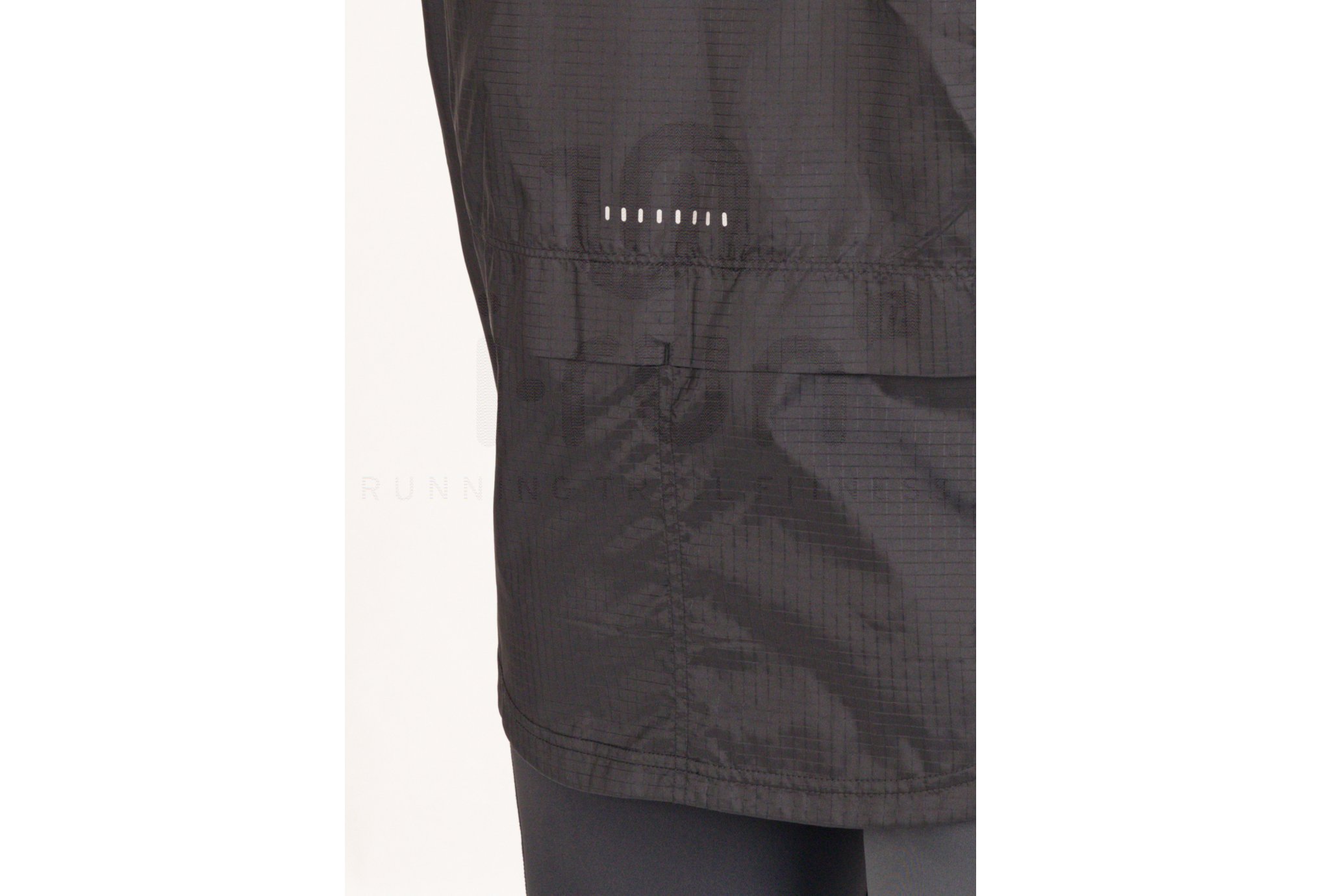 Nike Essential W