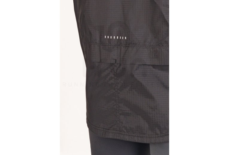 Nike Essential W