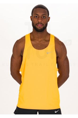Nike Fast M 