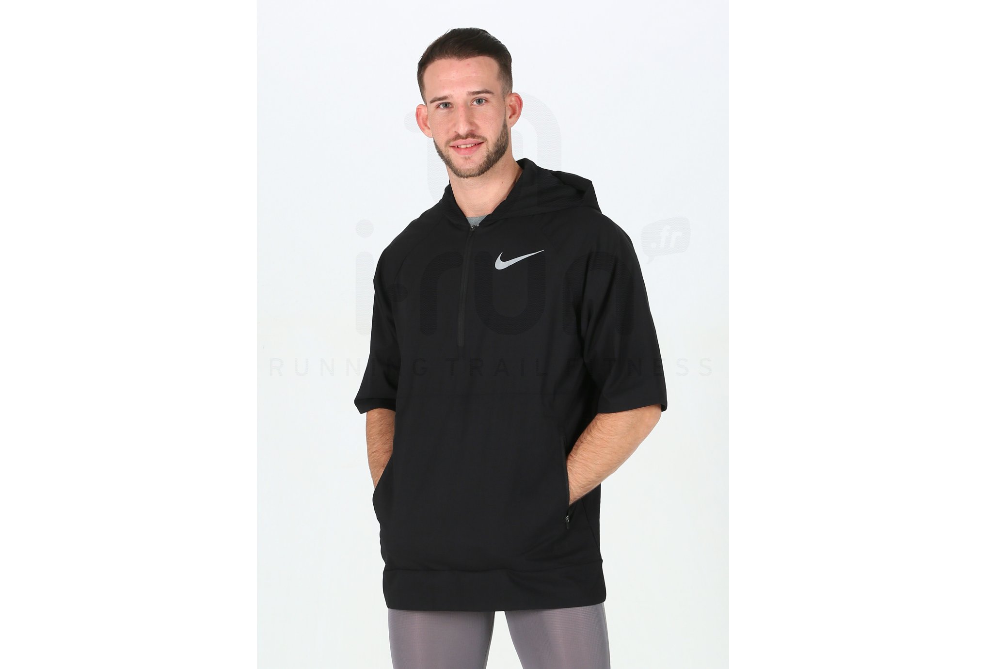 Nike Chaqueta manga corta Flex SS