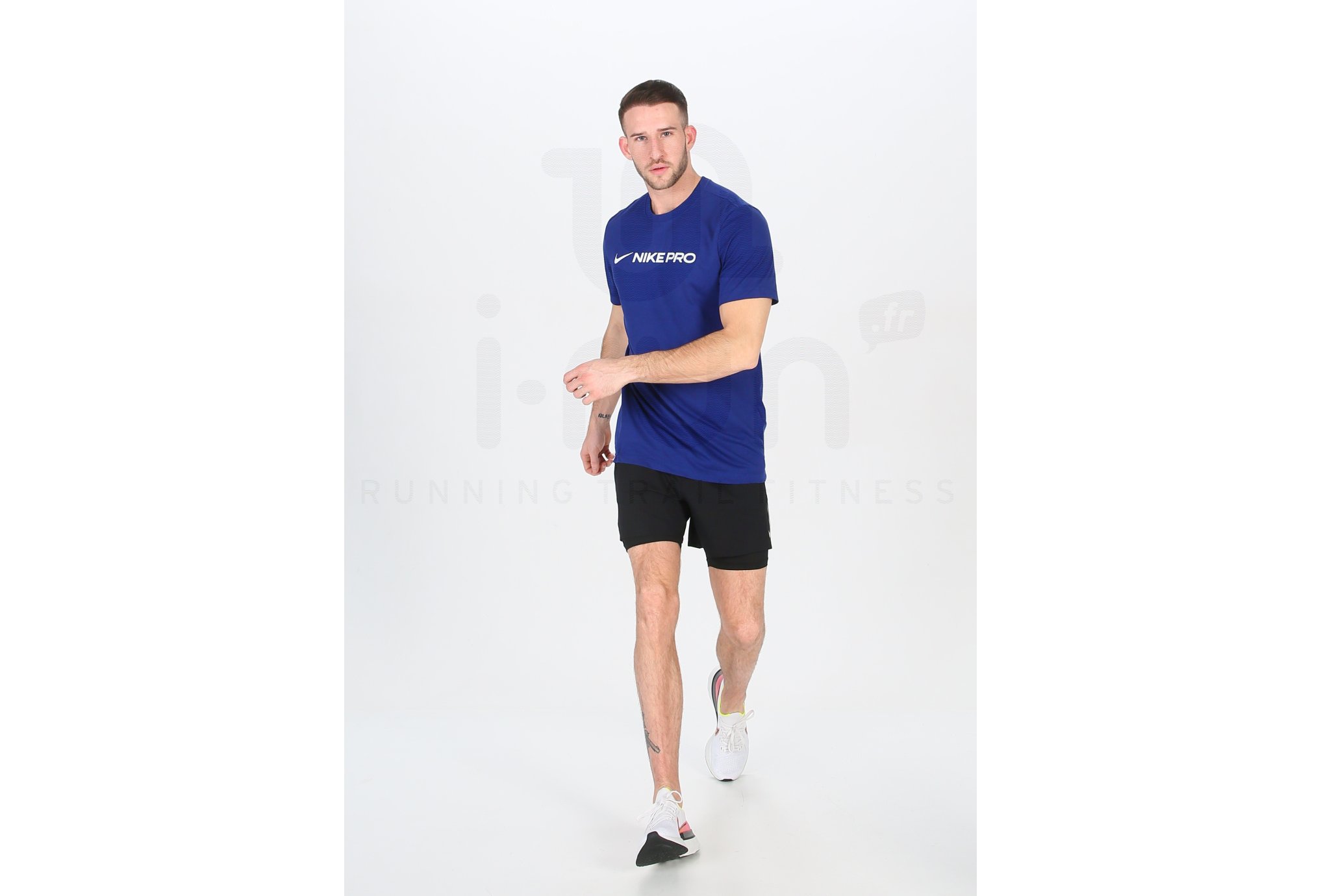 Nike Pantal�n corto Flex Stride 2en1