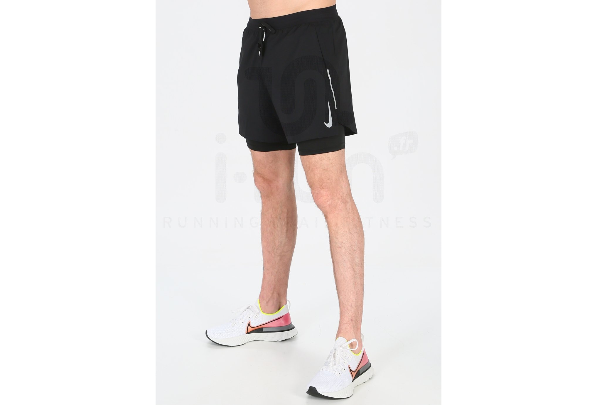Nike Pantal�n corto Flex Stride 2en1