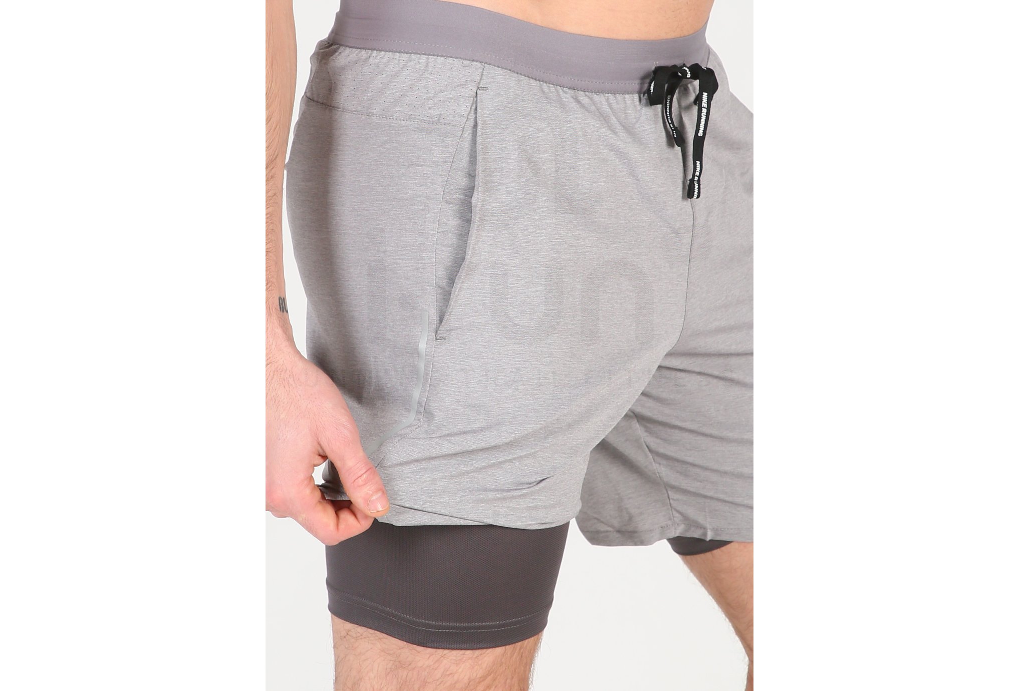 Nike Pantal�n corto Flex Stride 2en1