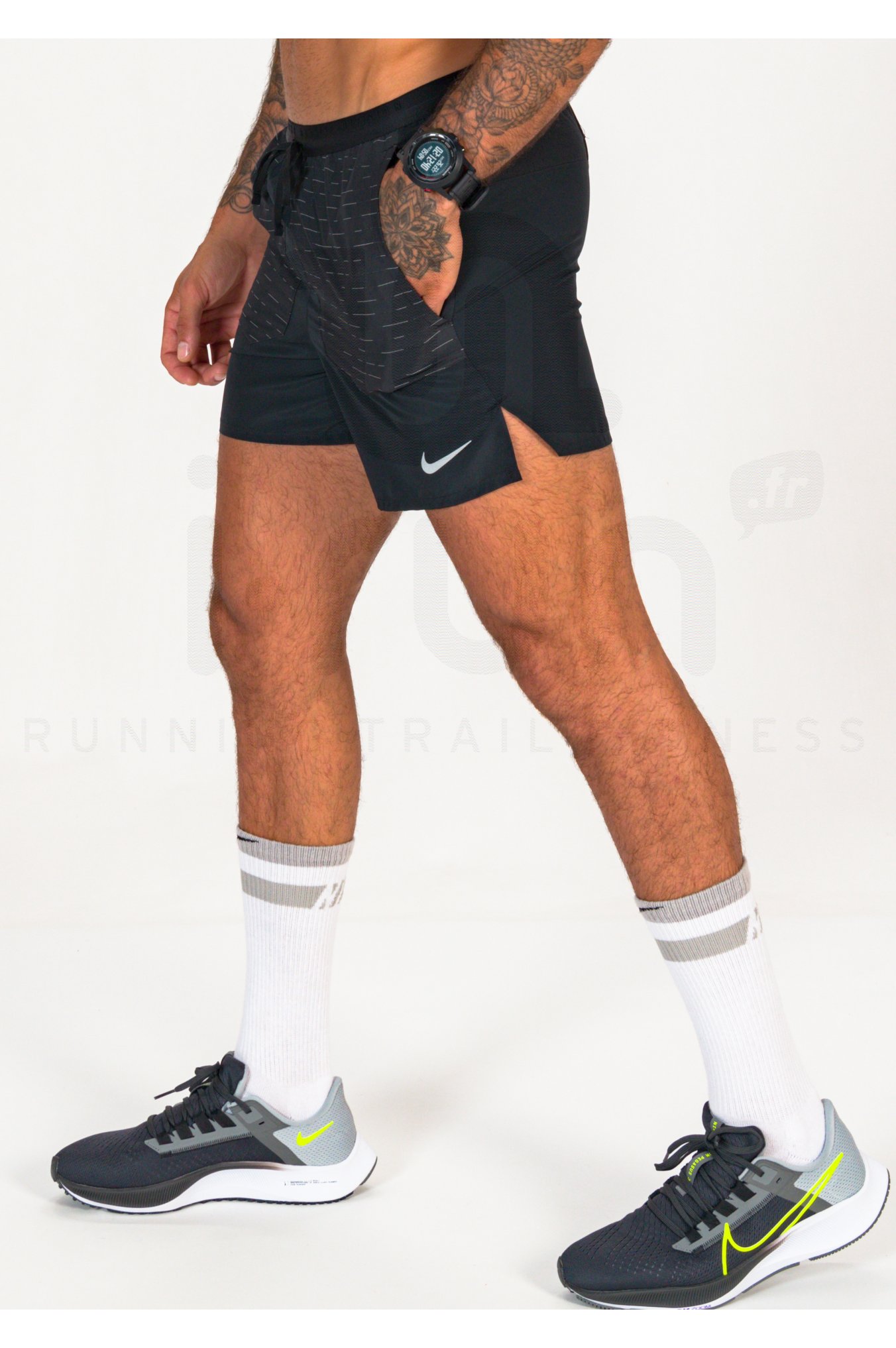 Nike Flex Stride Run Division M 
