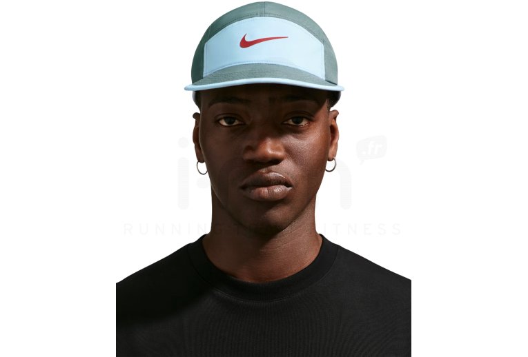 Nike Fly 