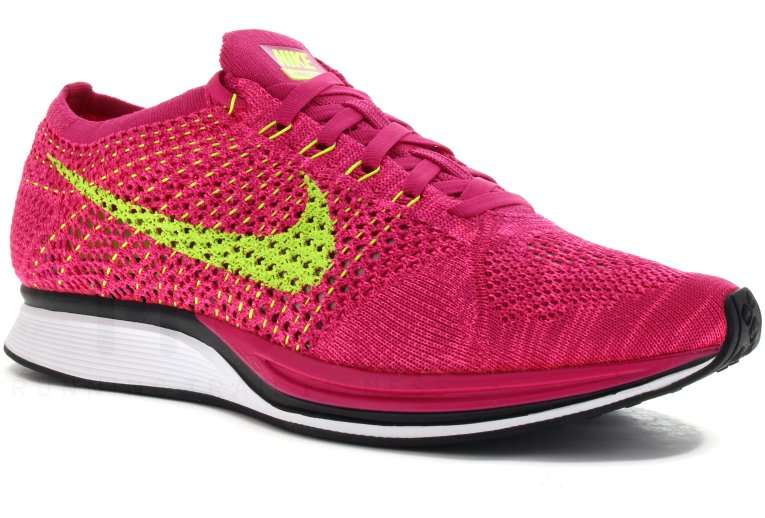 Nike Flyknit Racer
