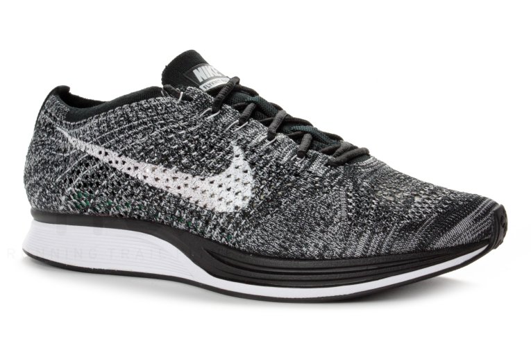 Nike Flyknit Racer