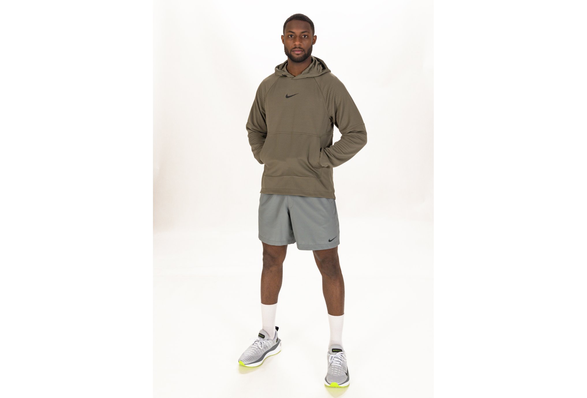 Nike Form M