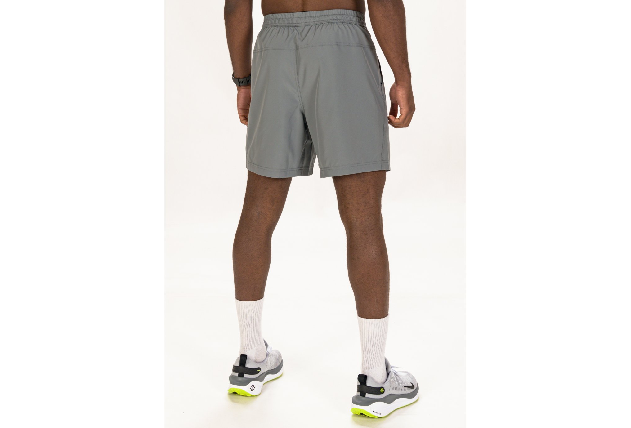 Nike Form M