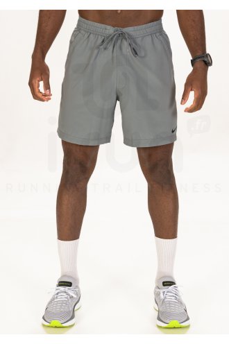 Nike Form M 