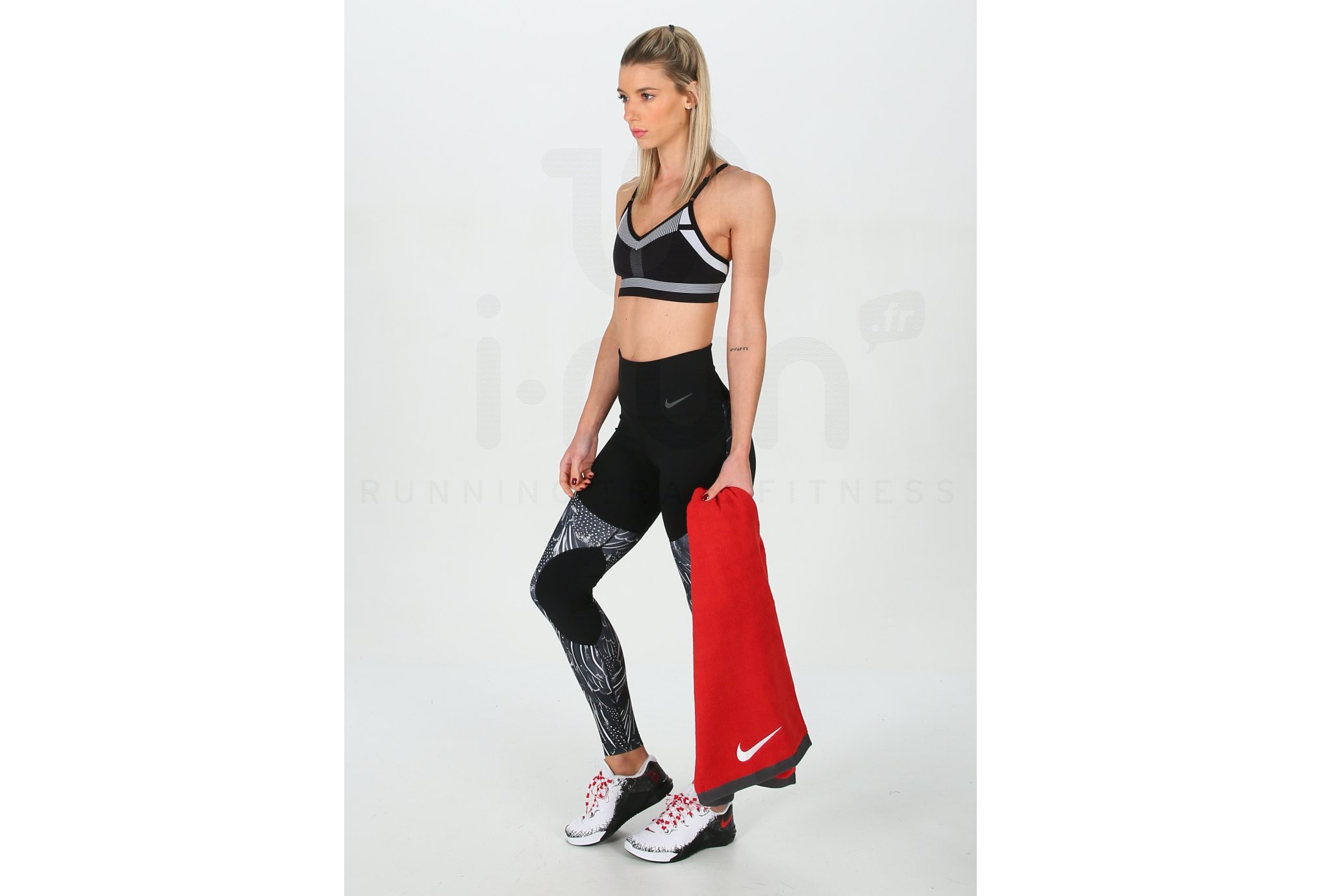 Nike toalla Fundamental Towel - L