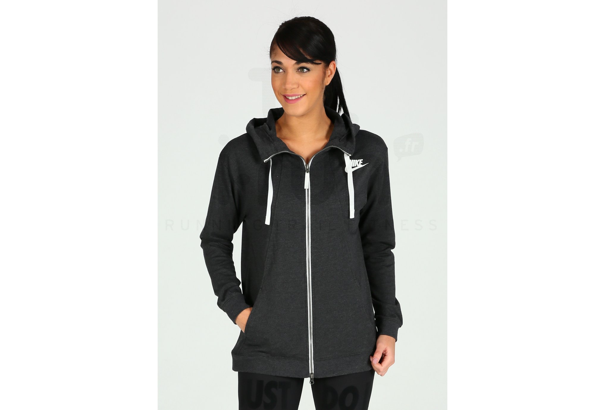 Nike Chaqueta Gym Classic