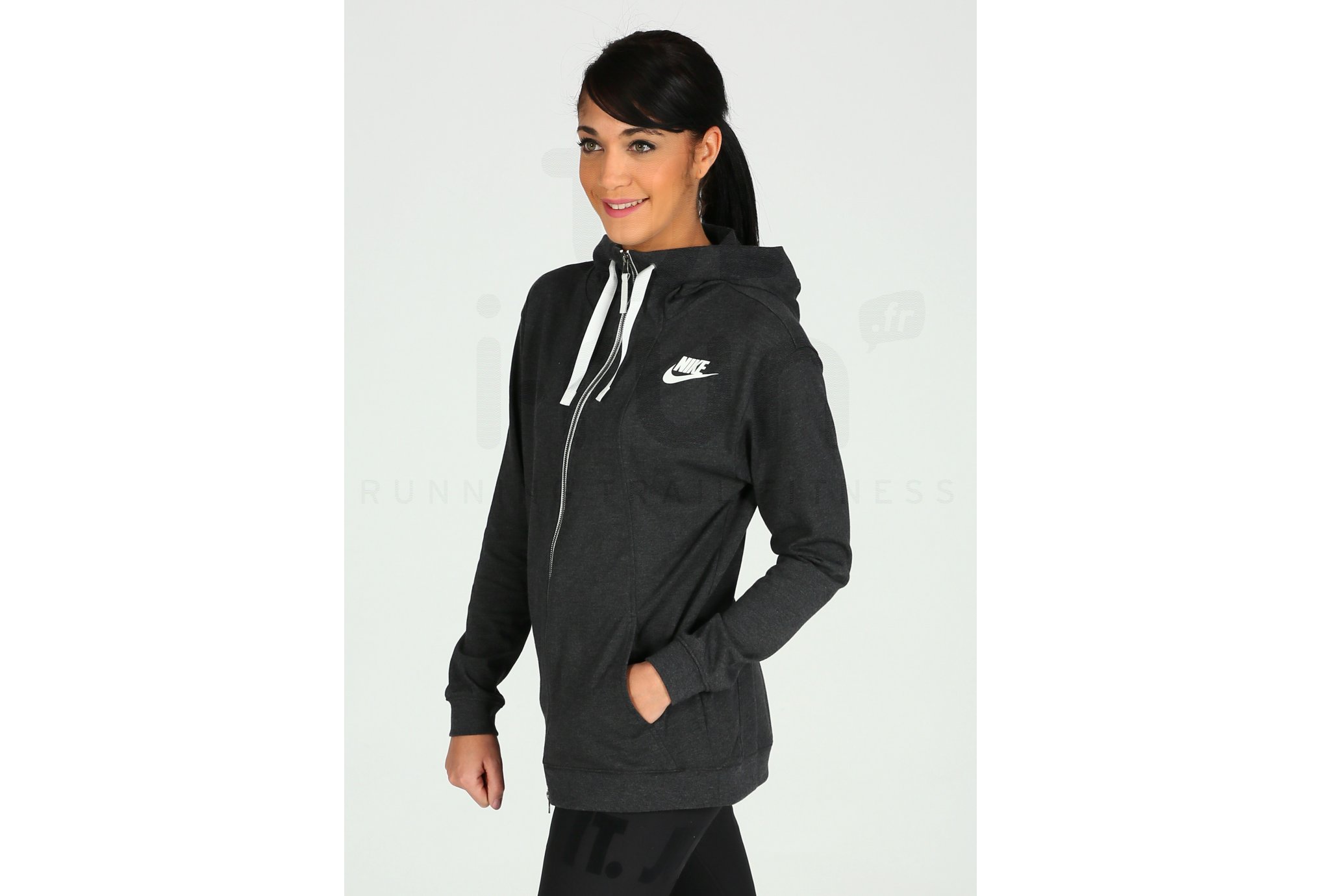 Nike Chaqueta Gym Classic