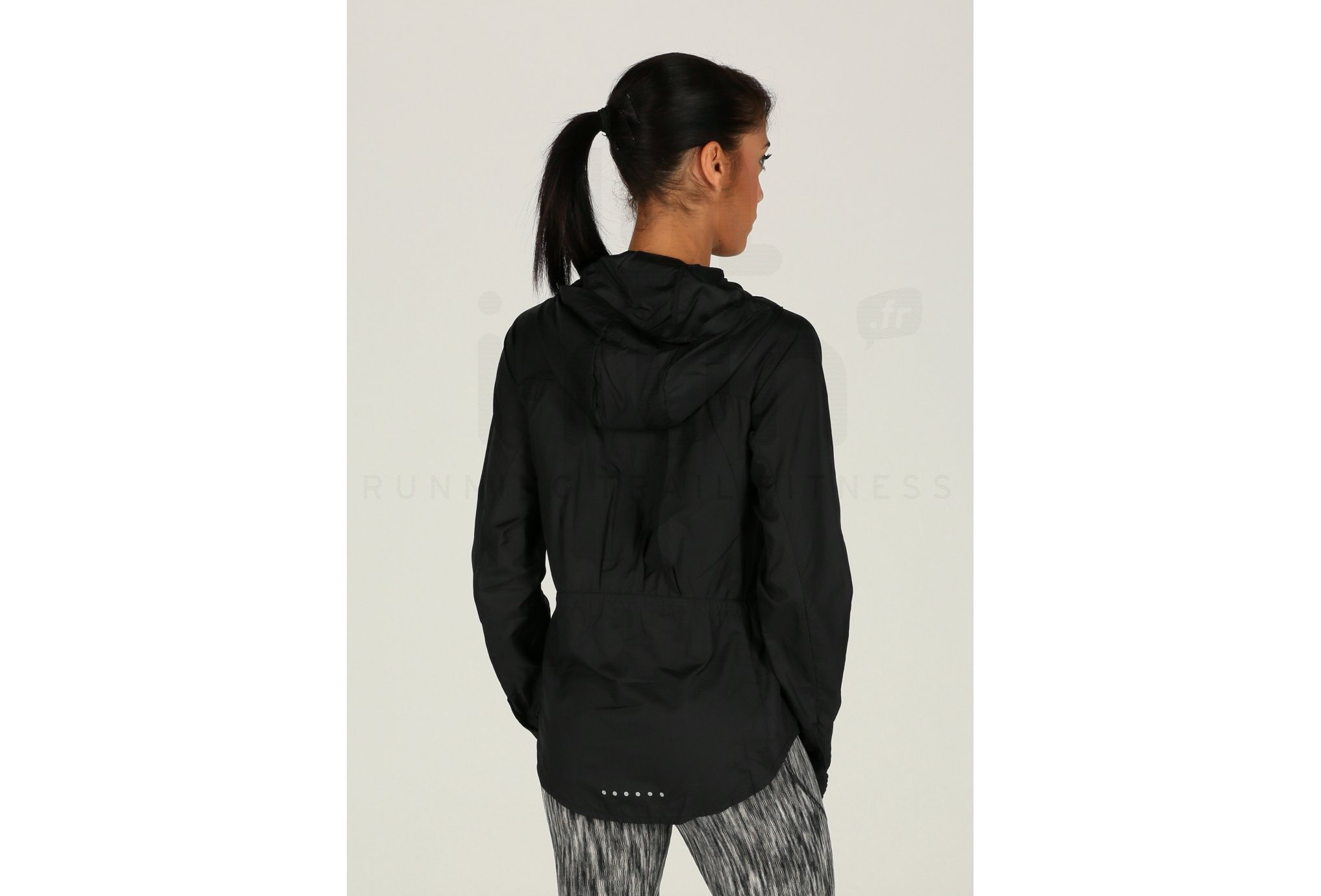 Nike Chaqueta Impossibly Light