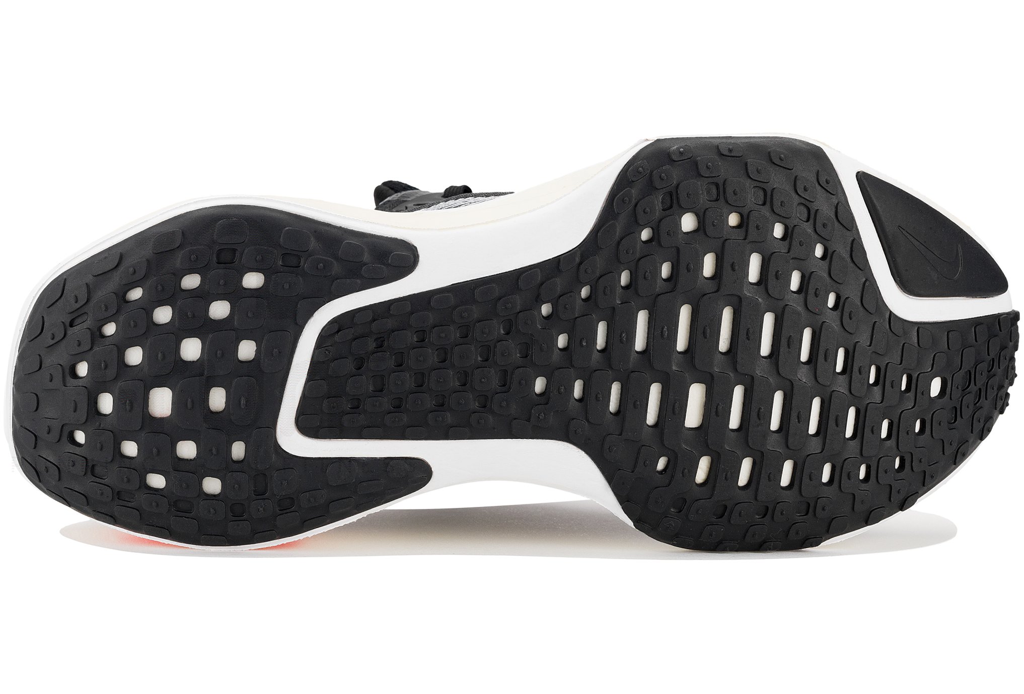 Nike ZoomX Invincible Run Flyknit 3