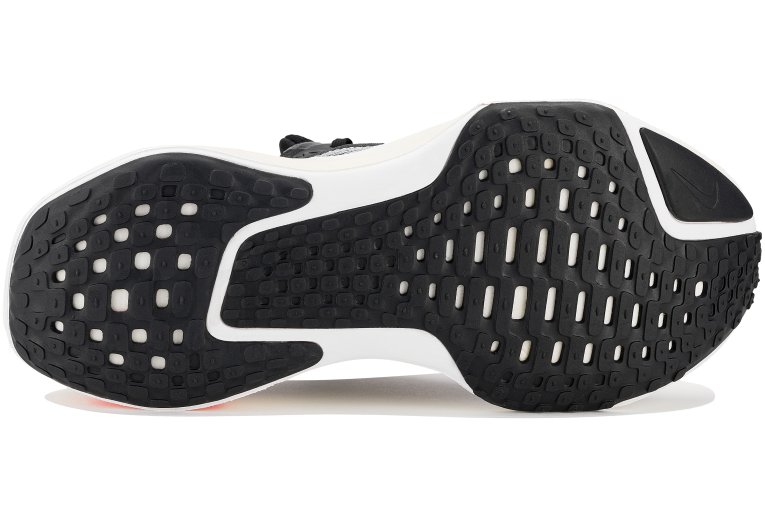 Nike ZoomX Invincible Run Flyknit 3