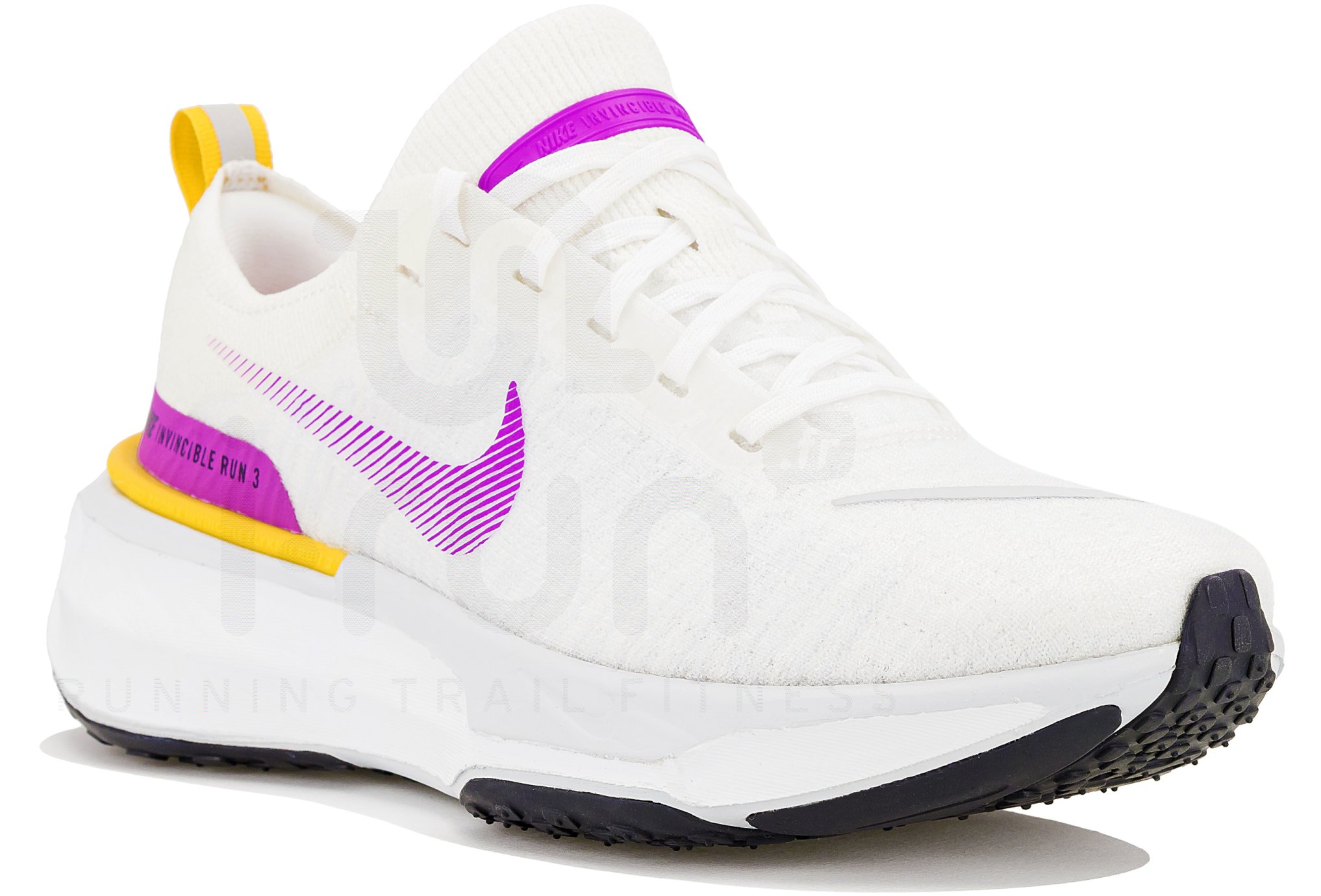 Nike ZoomX Invincible Run Flyknit 3