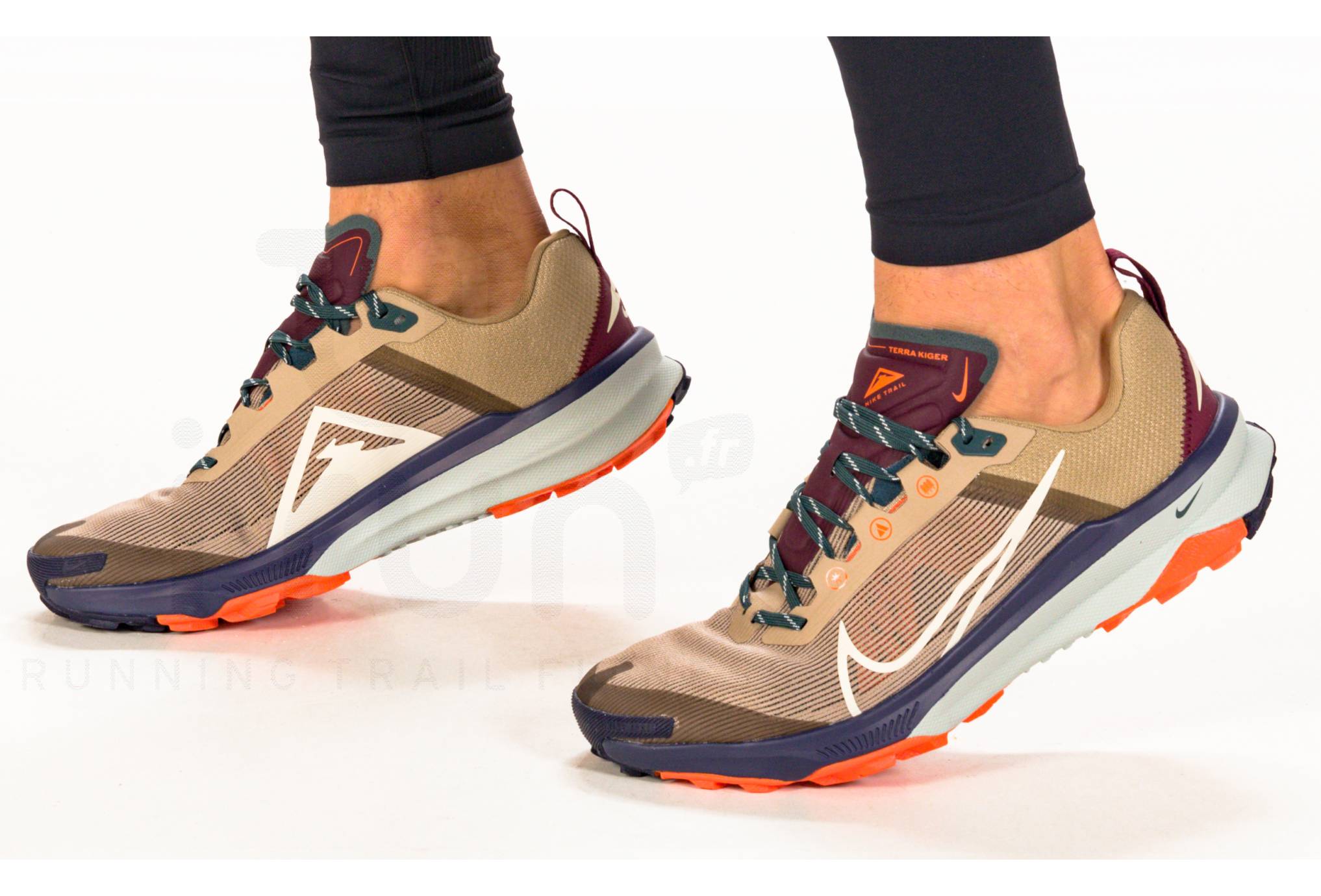 Nike Kiger 9 M