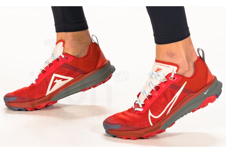 Nike Kiger 9