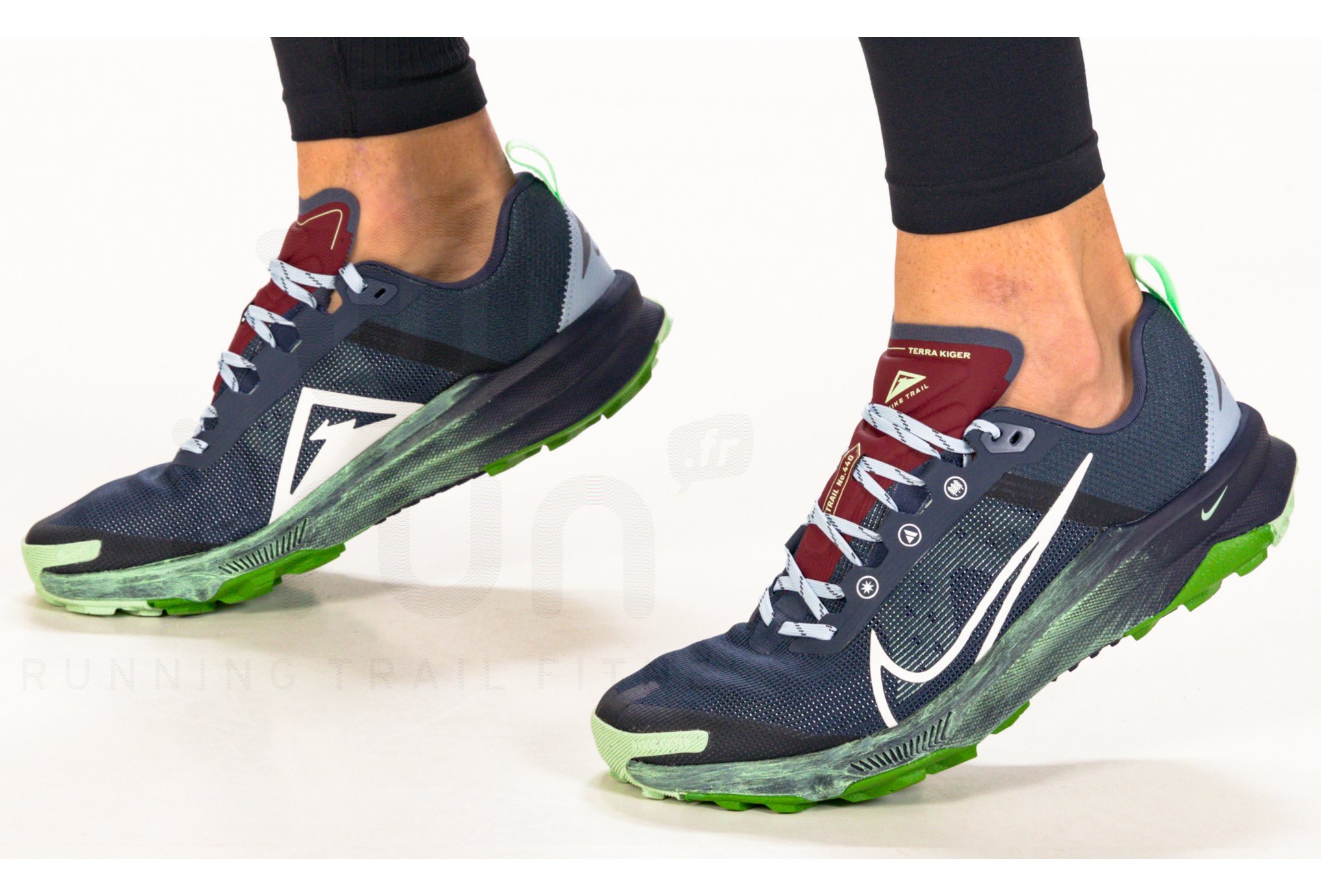 Nike Kiger 9 Herren