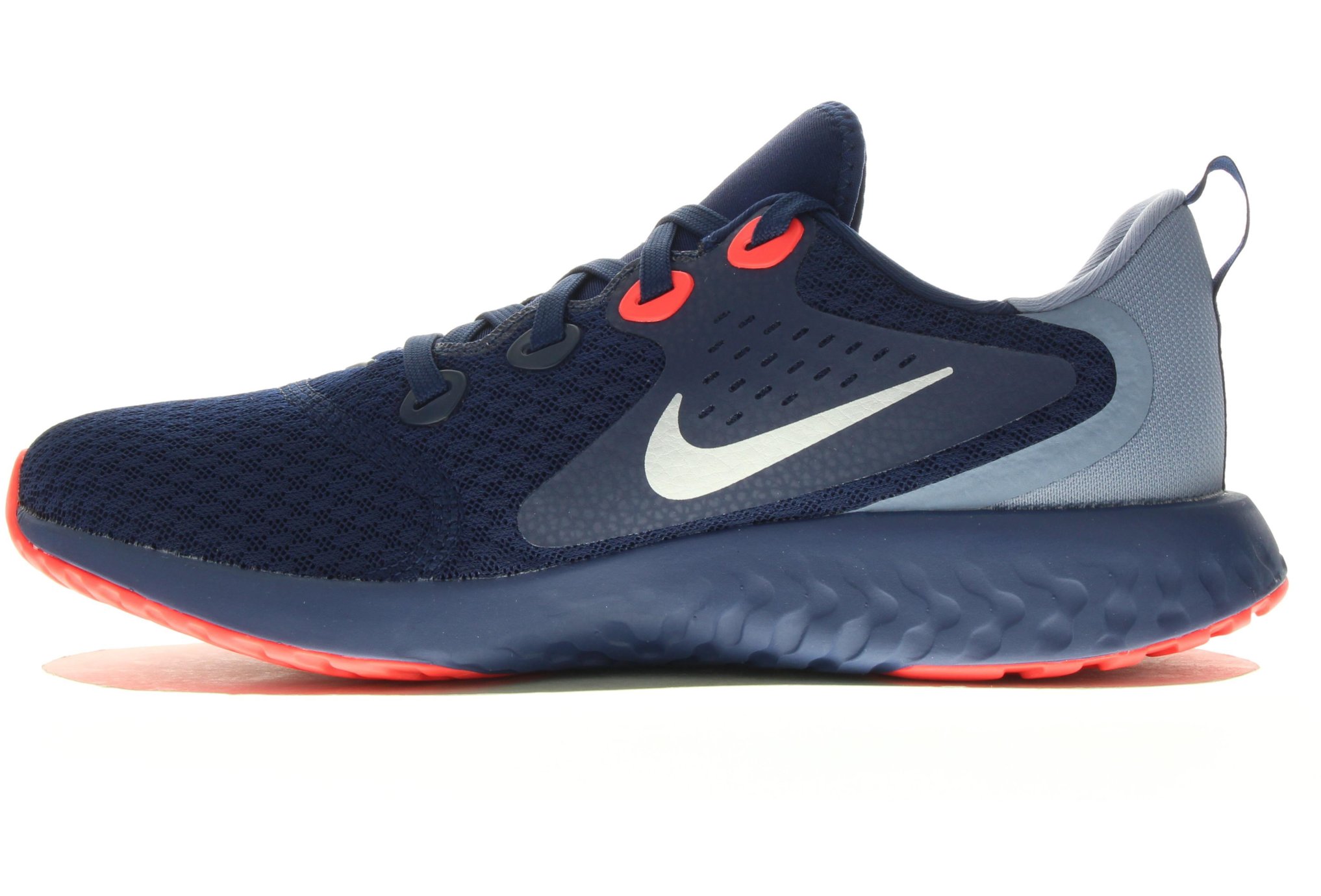 Nike Legend React