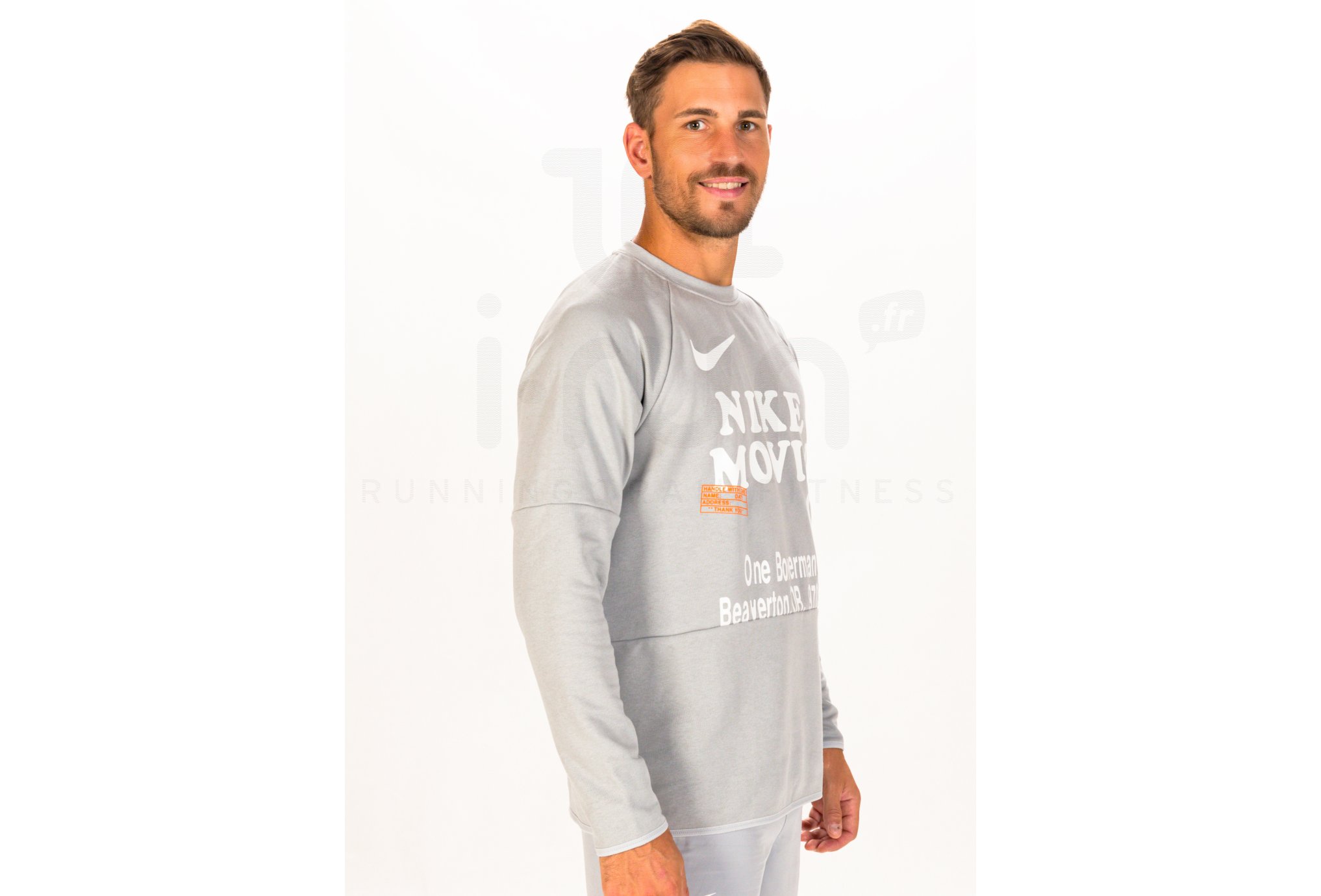 Nike Moving M