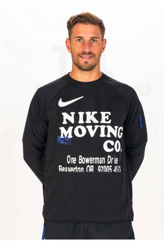 Nike Moving M 