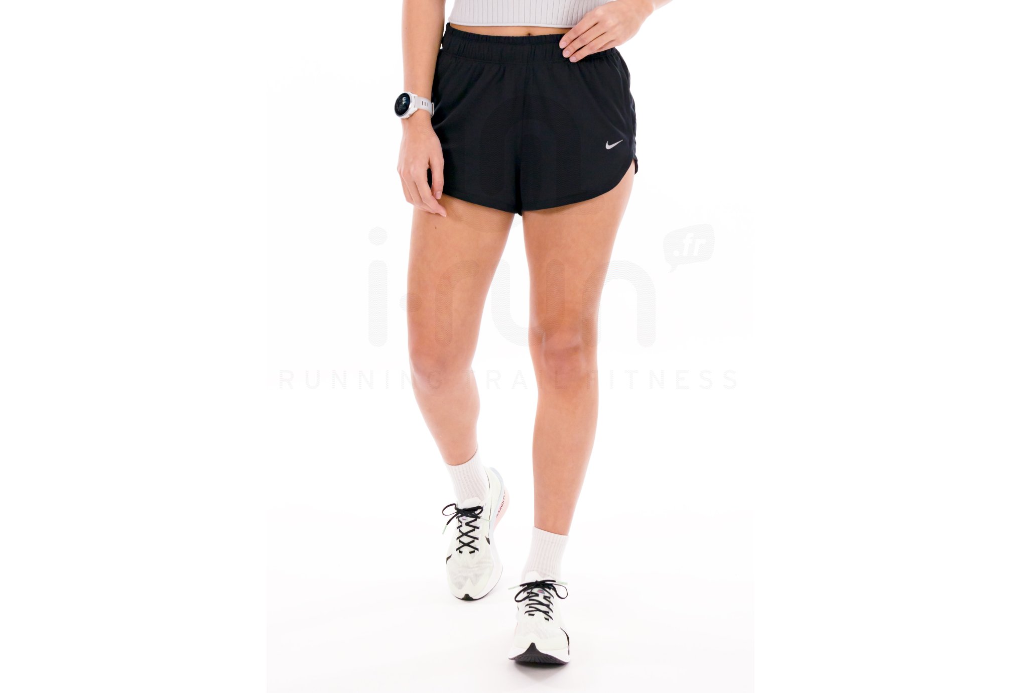 Nike - Short Novelty - Noir - pour Femme - taille L