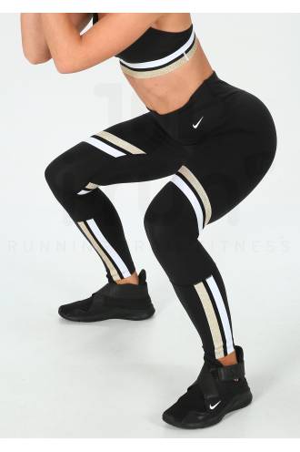 Nike One Icon Clash W 