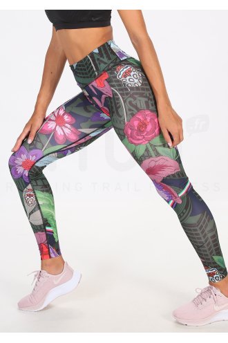 Nike One Icon Clash W 