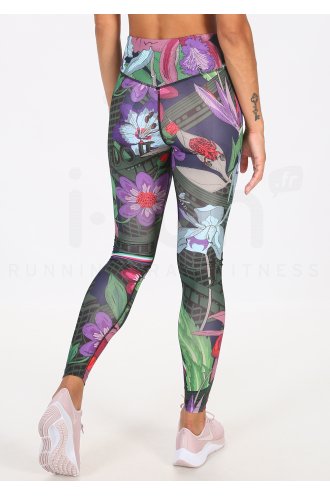 Nike One Icon Clash W 