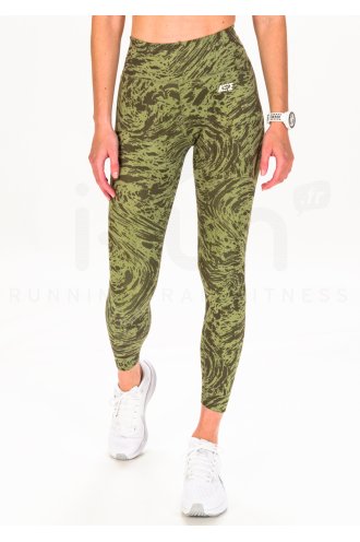 Nike One Icon Clash W 