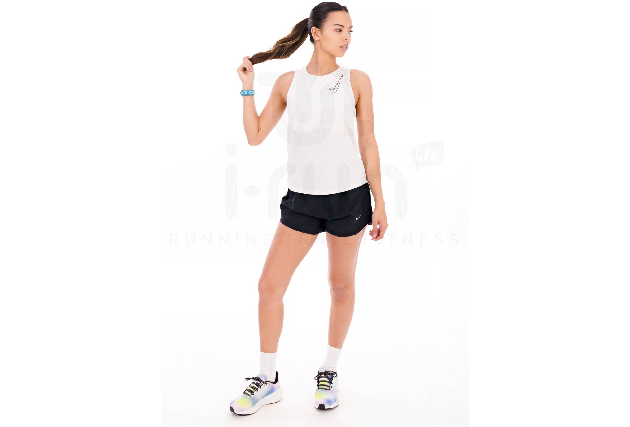 Nike One Swoosh