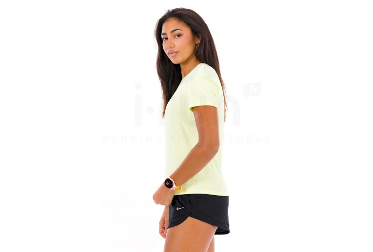 Nike One Swoosh