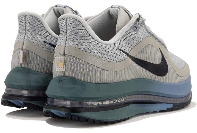 Nike Pegasus Premium