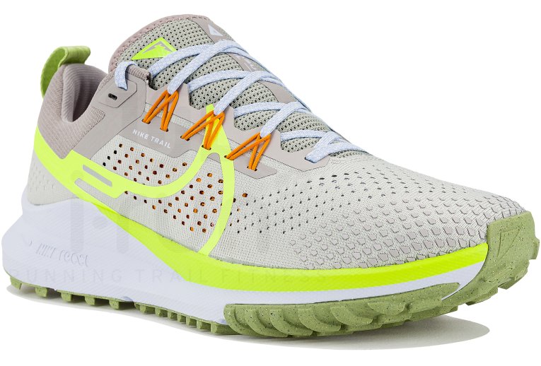 Nike Pegasus Trail 4