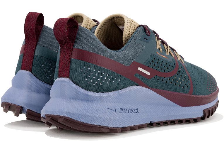 Nike Pegasus Trail 4 M 