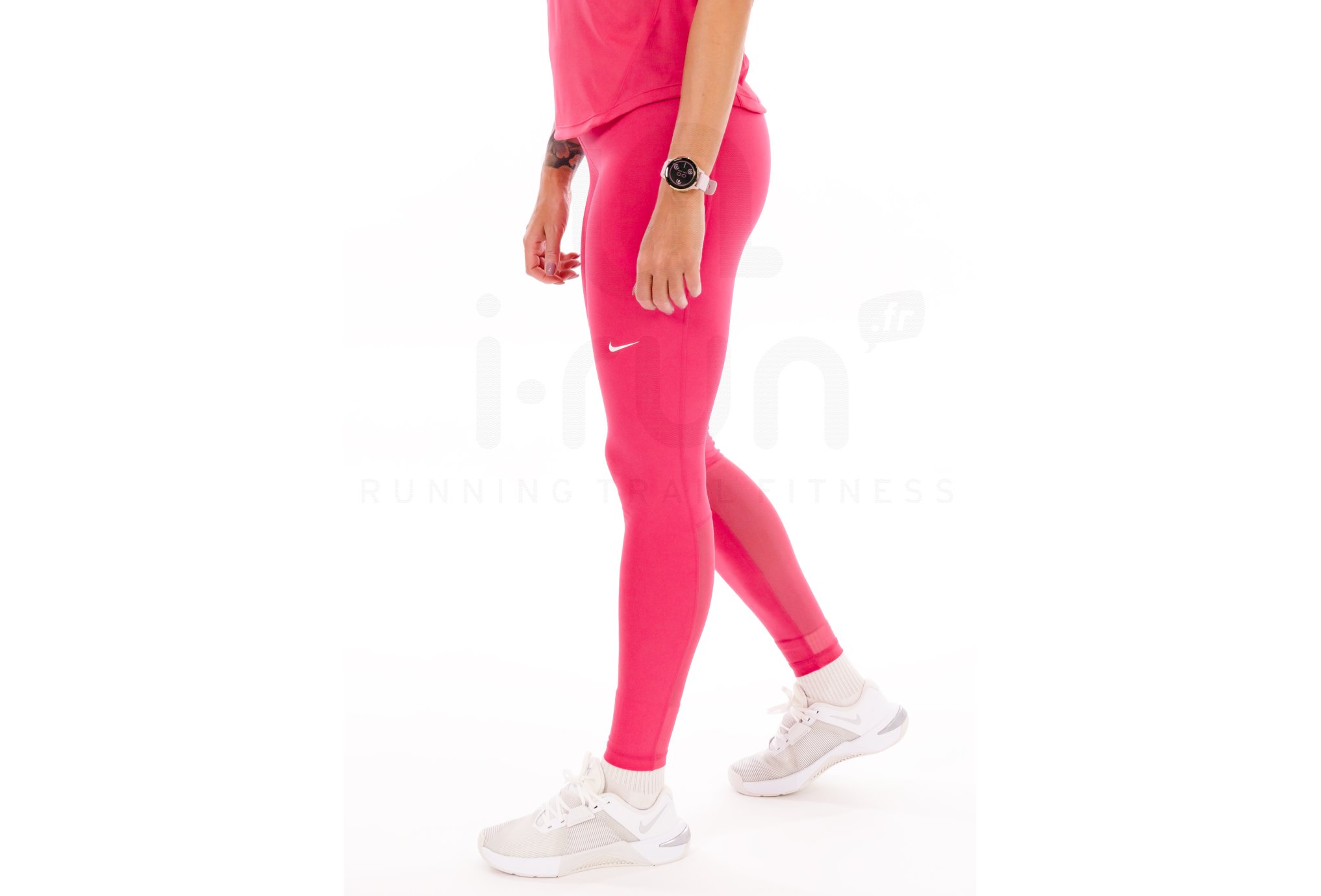 Nike Pro 365