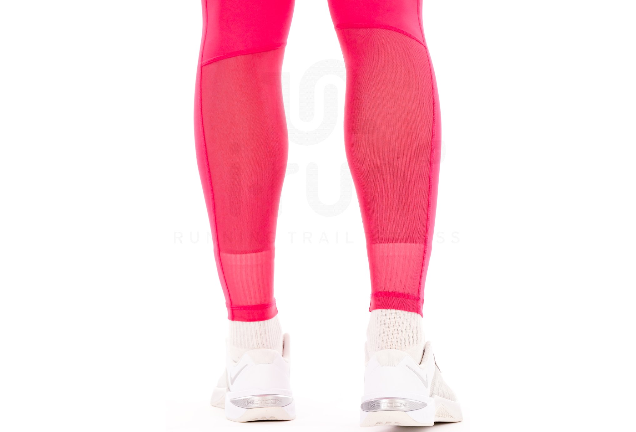 Nike Pro 365