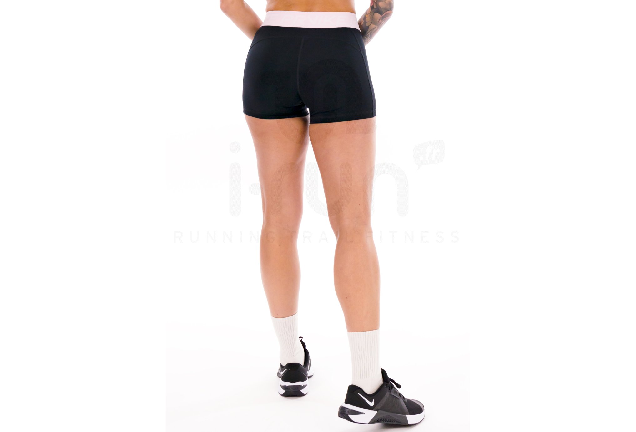 Nike Pro 365