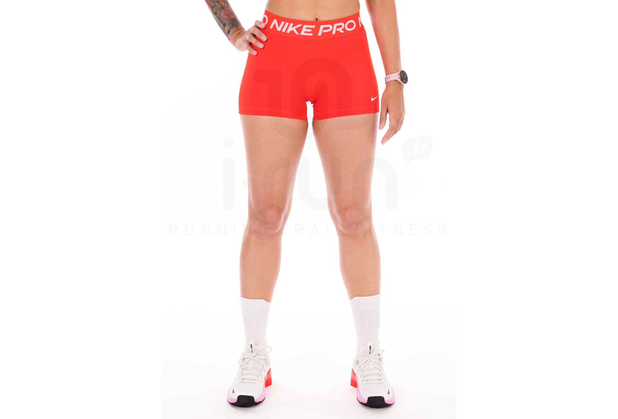 Nike Pro 365