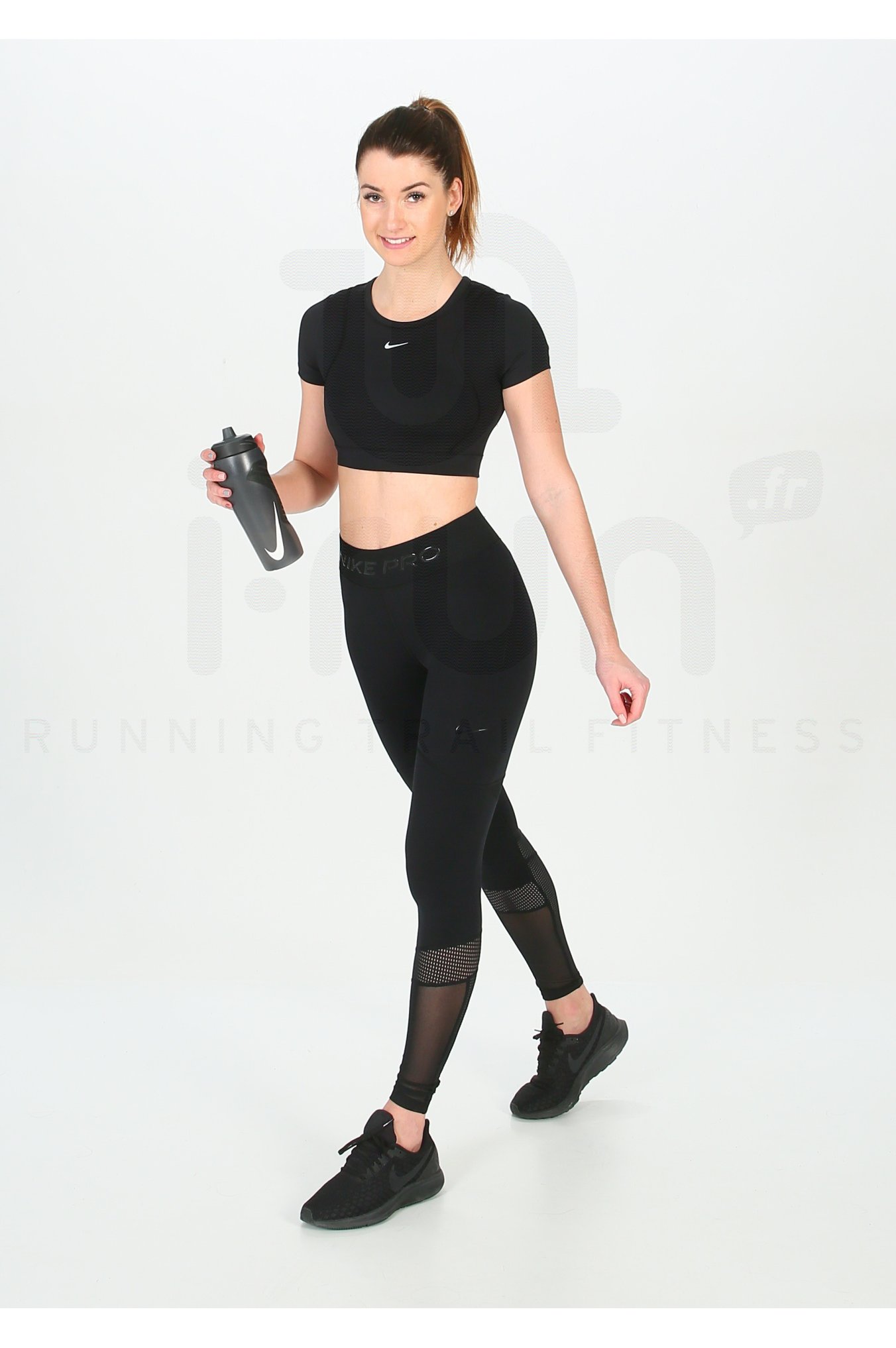 Nike Pro AeroAdapt W 