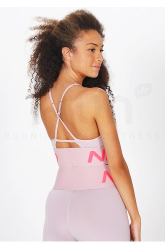 Nike Pro Indy 