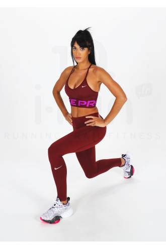 Nike Pro Indy 