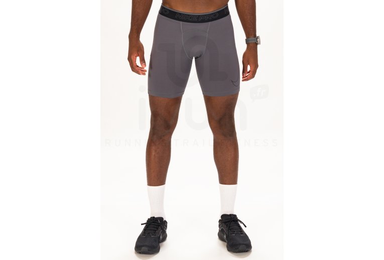 Nike Pro M