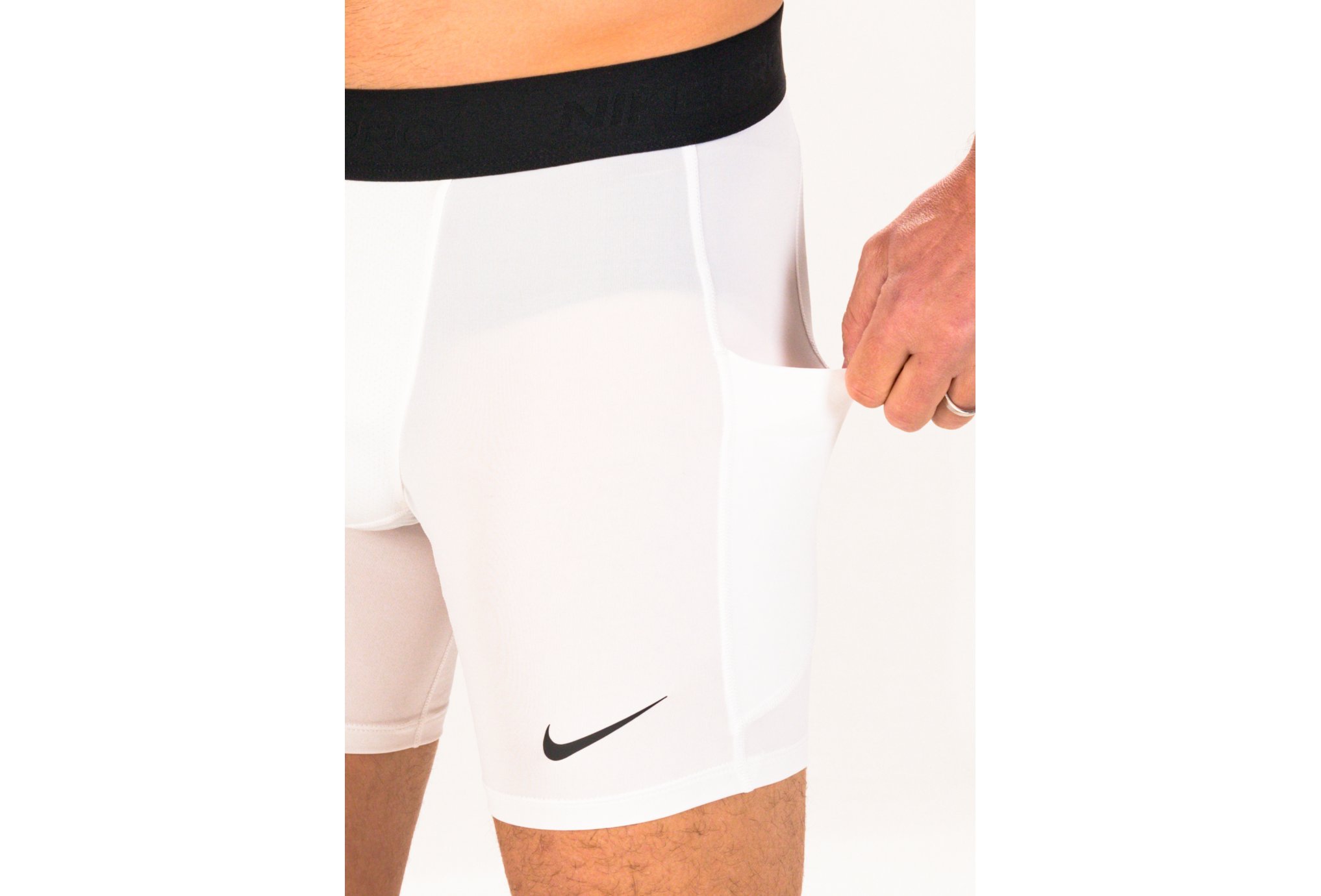 Nike Pro M